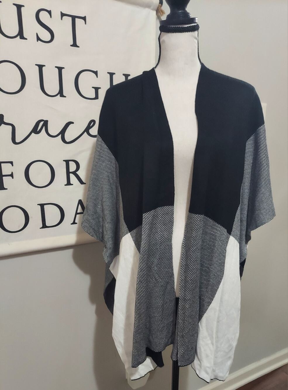 NWT The Limited Collection Black Marshmallow Poncho Sweater Wrap S/M MSRP $99